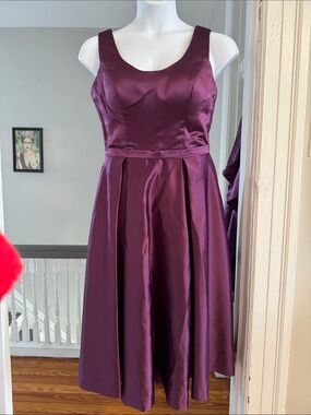 Women's Sleeveless Satin Fit-and-Flare Dress in Deep Plum